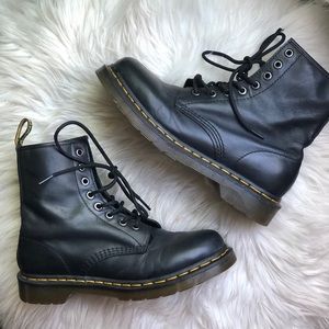 Doc Marten’s 1460 NAPPA Boot - Size 7